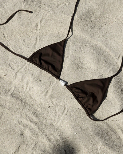 SPOTTED CONE SHELL TRIANGLE TOP — COCOA M