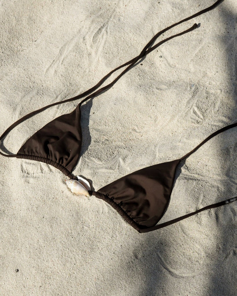STROMBUS SHELL TRIANGLE TOP — COCOA S