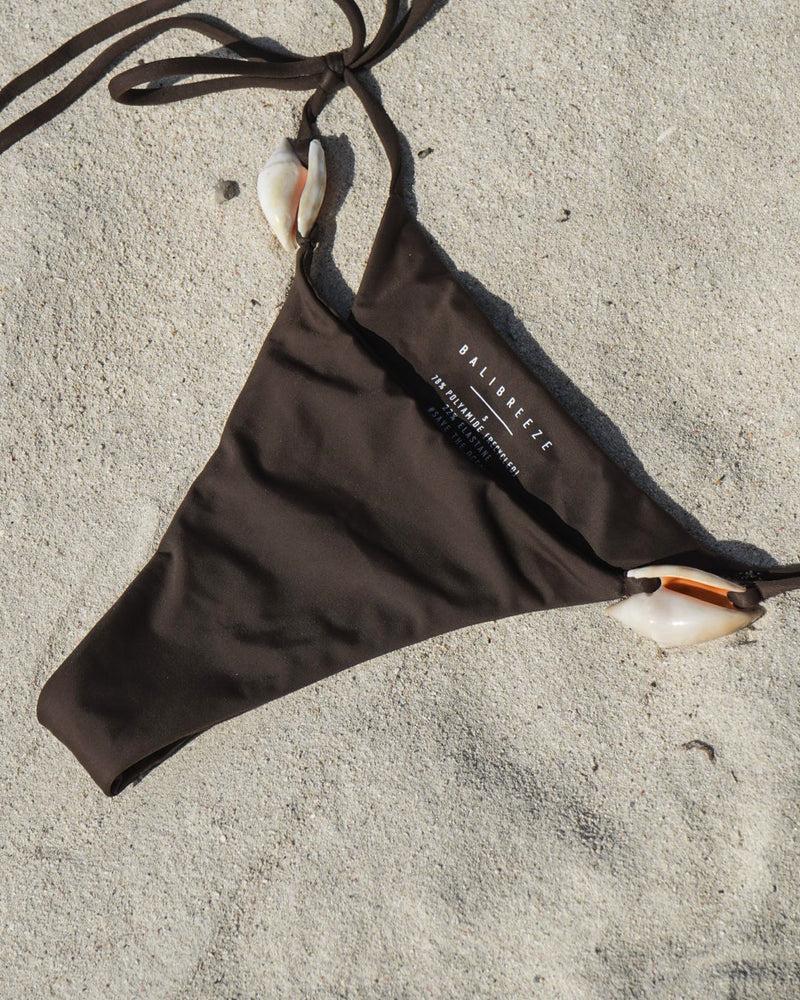 STROMBUS SHELL BIKINI BOTTOM — COCOA S