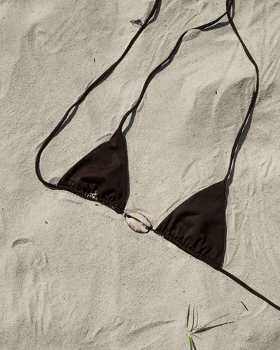 COWRIE SHELL TRIANGLE TOP — COCOA S