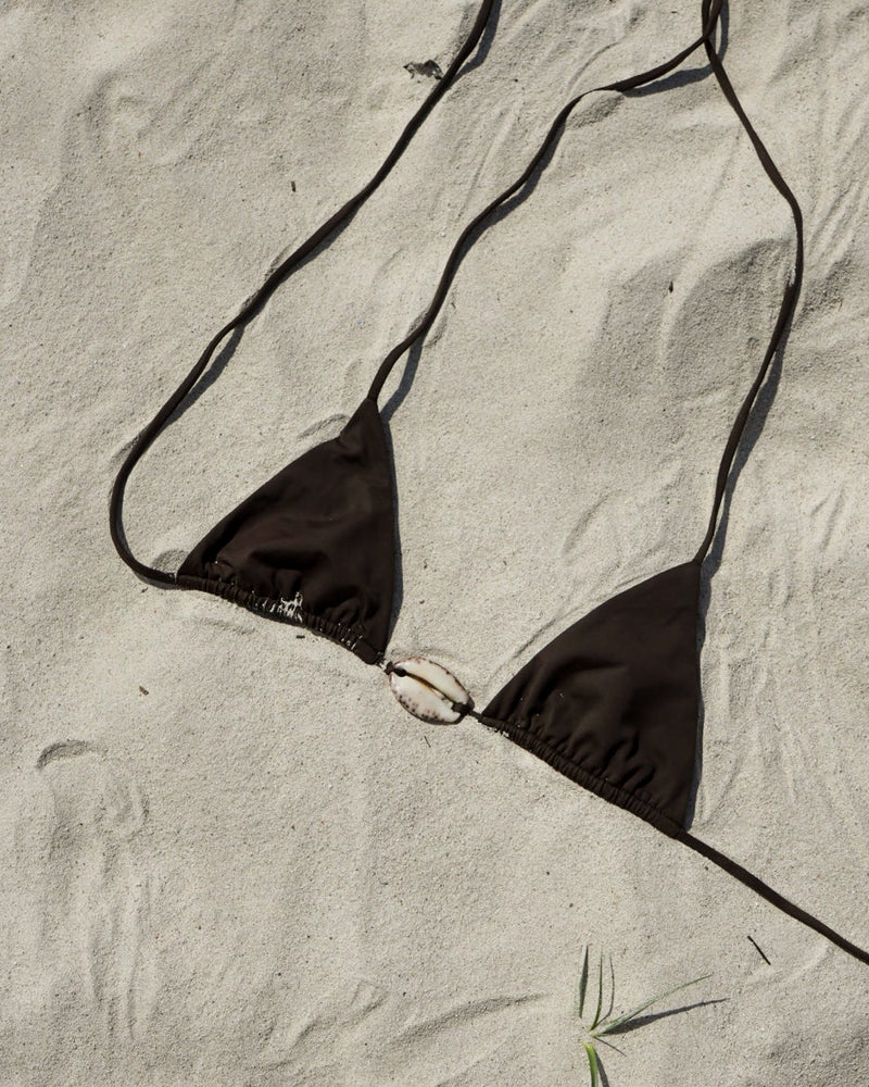 COWRIE SHELL TRIANGLE TOP — COCOA S