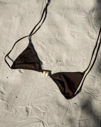 CARAMEL CONE SHELL TRIANGLE TOP — COCOA M