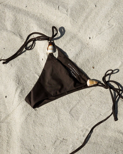 CARAMEL CONE SHELL BOTTOM COCOA M