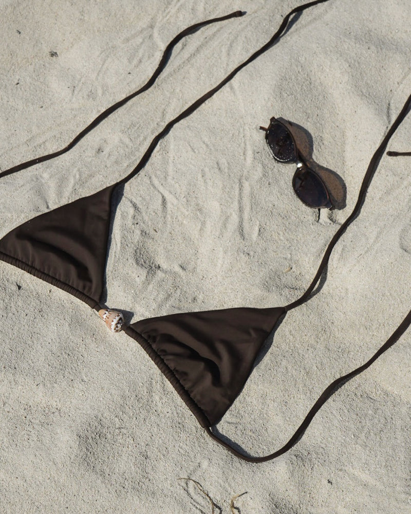 CONE SHELL TRIANGLE TOP — COCOA S
